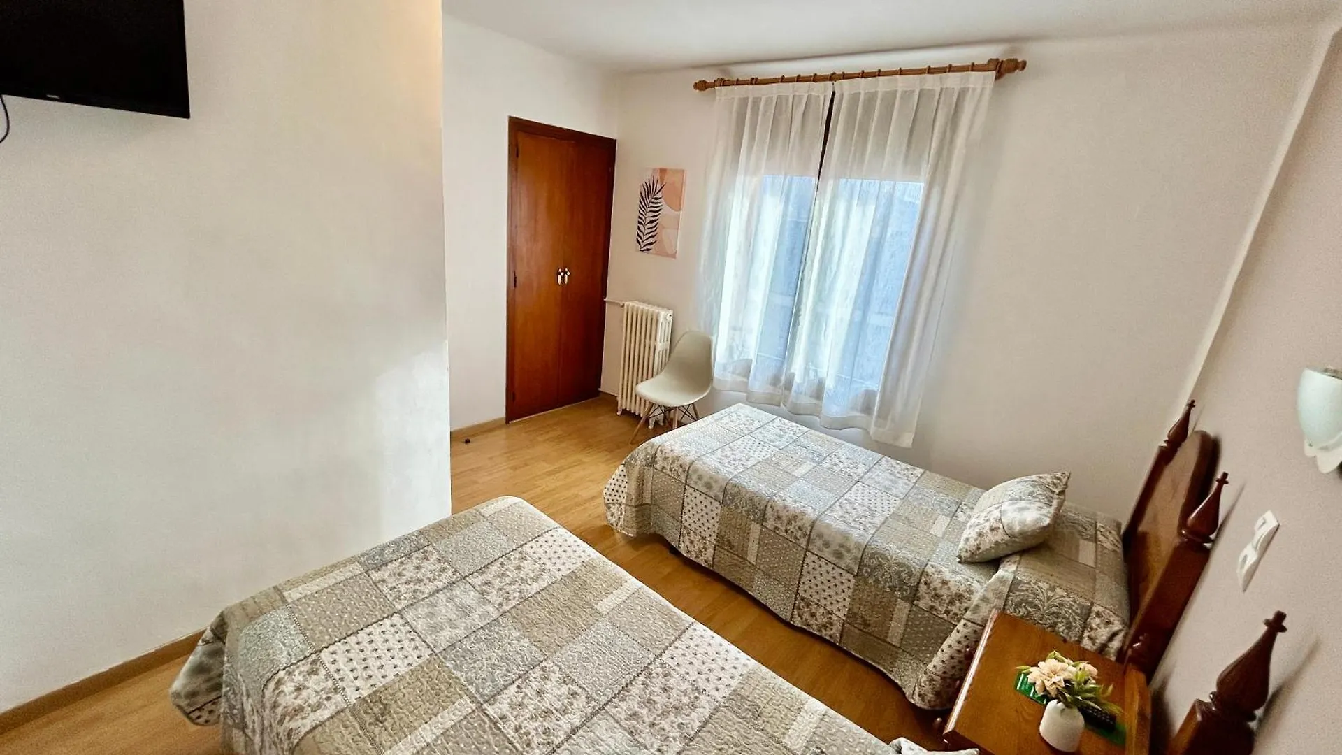 Affittacamere Hostal Estacio Puigcerdà