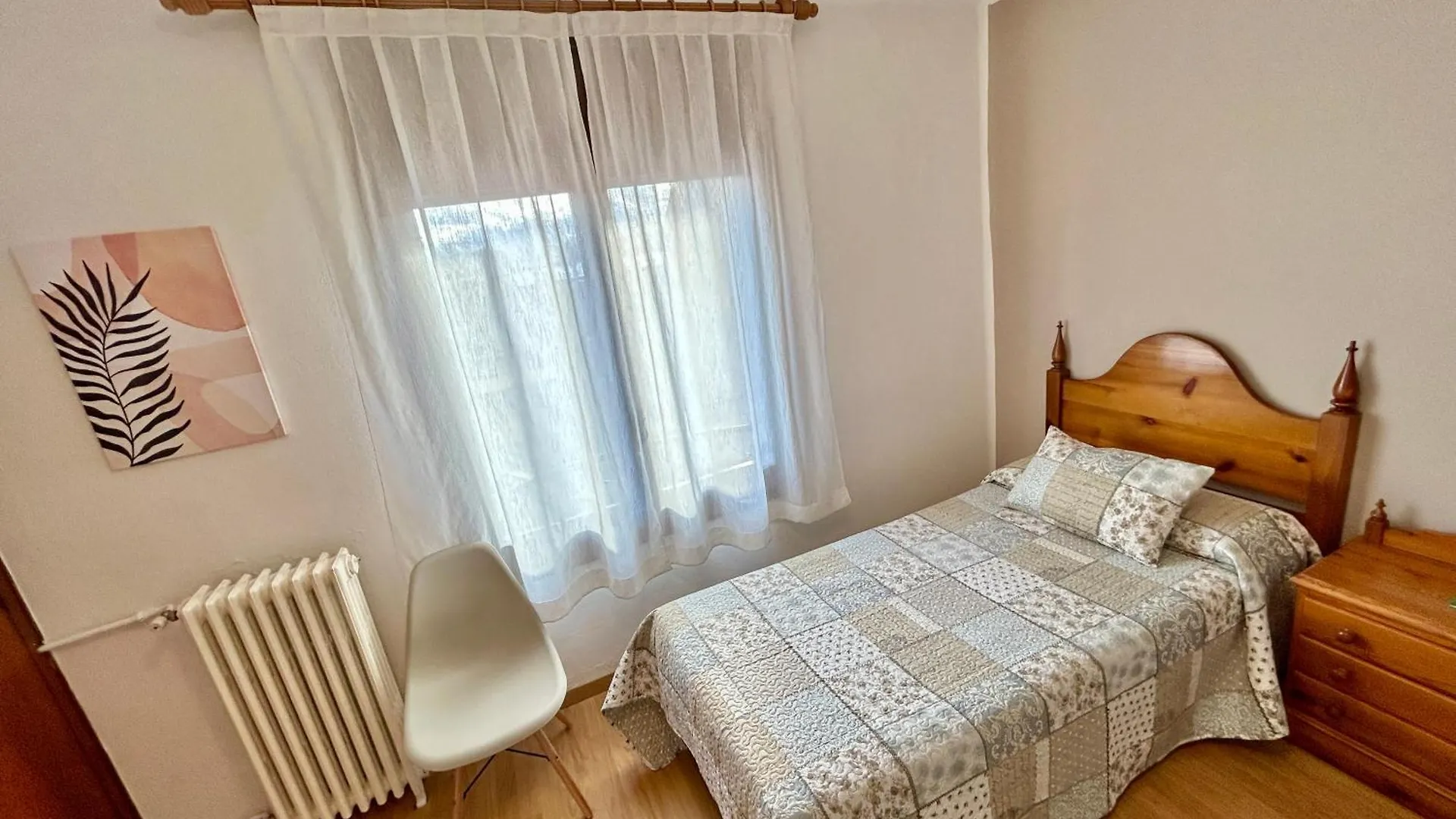 Affittacamere Hostal Estacio Puigcerdà
